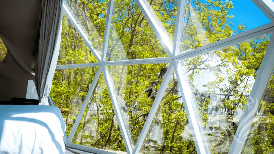 a hybrid panorama window on a geodesic dome