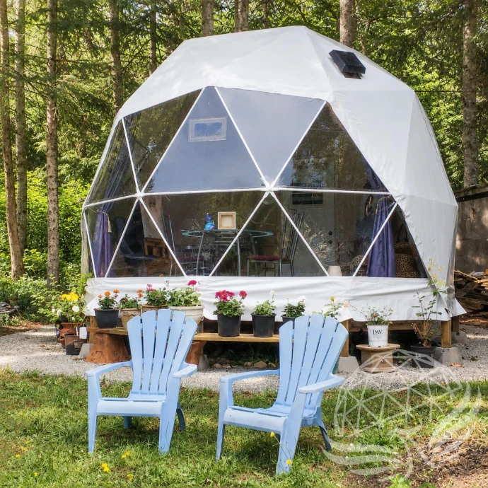 Cozy glamping retreat in nature
