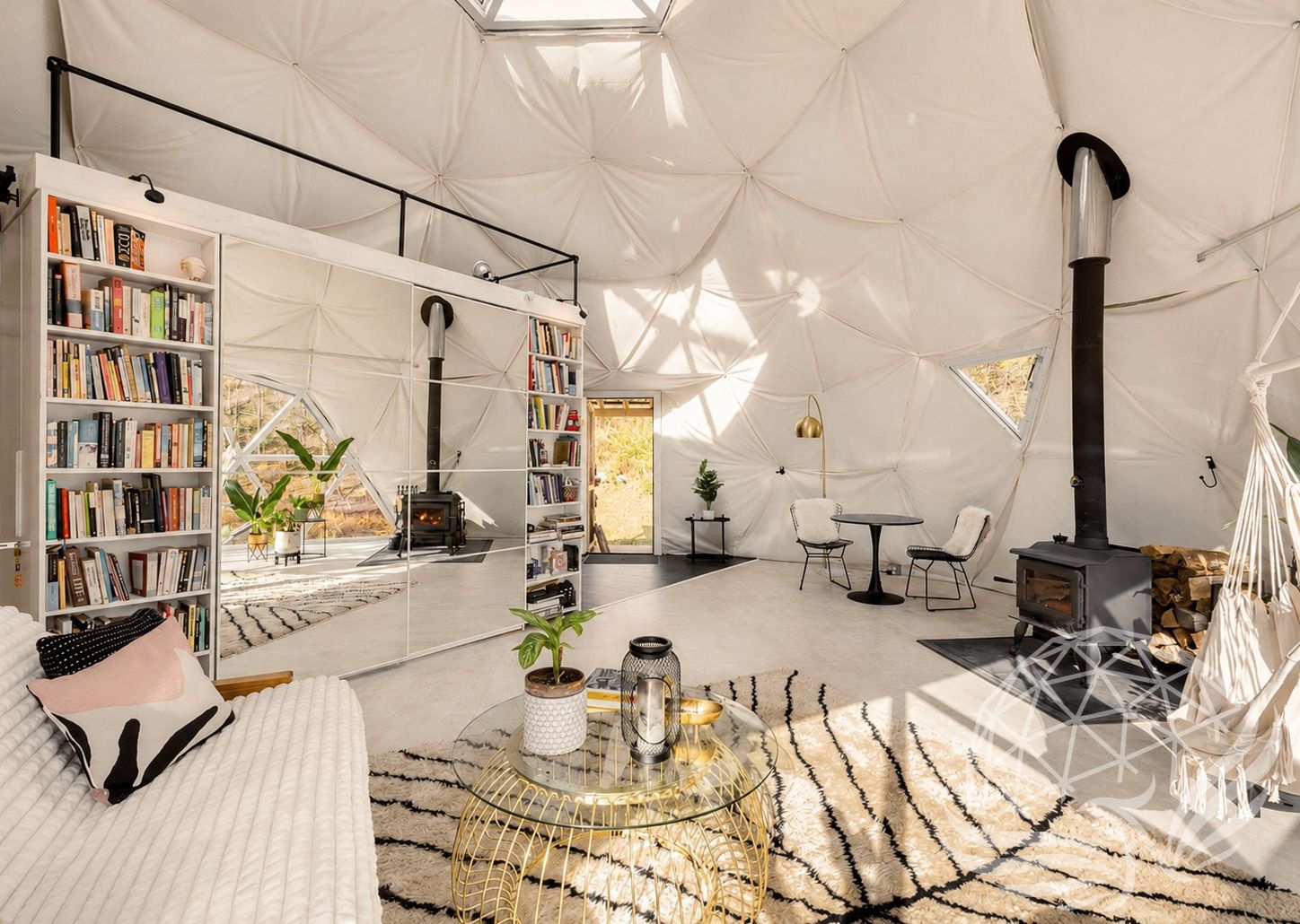 Modern Geodesic dome interior