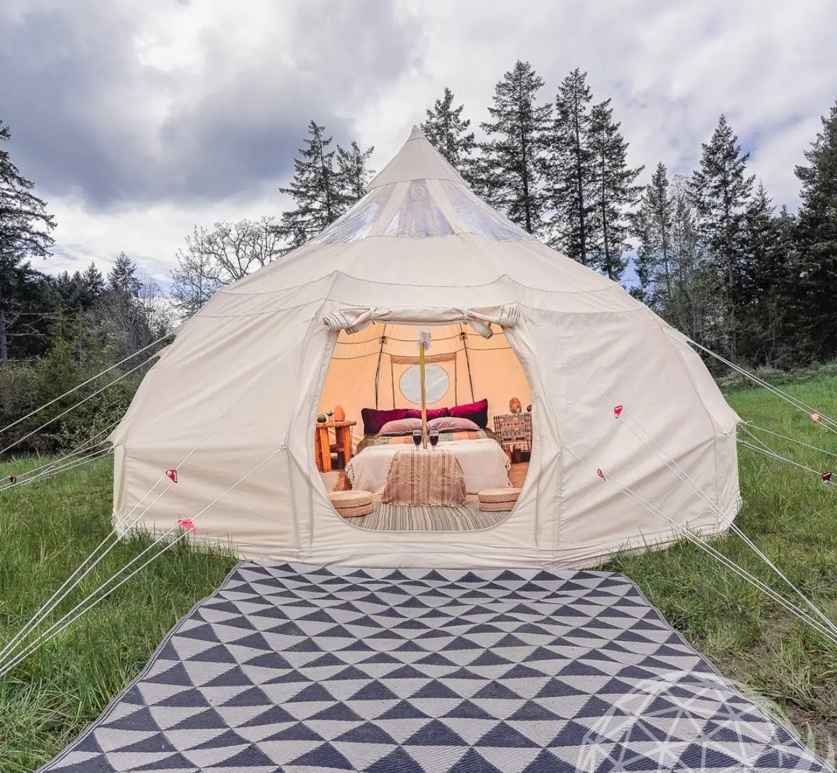 Teardrop Stargazer Glamping Tent